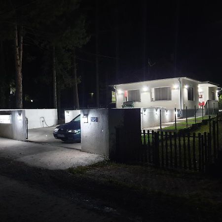Apartmani Grza Paraćin Εξωτερικό φωτογραφία