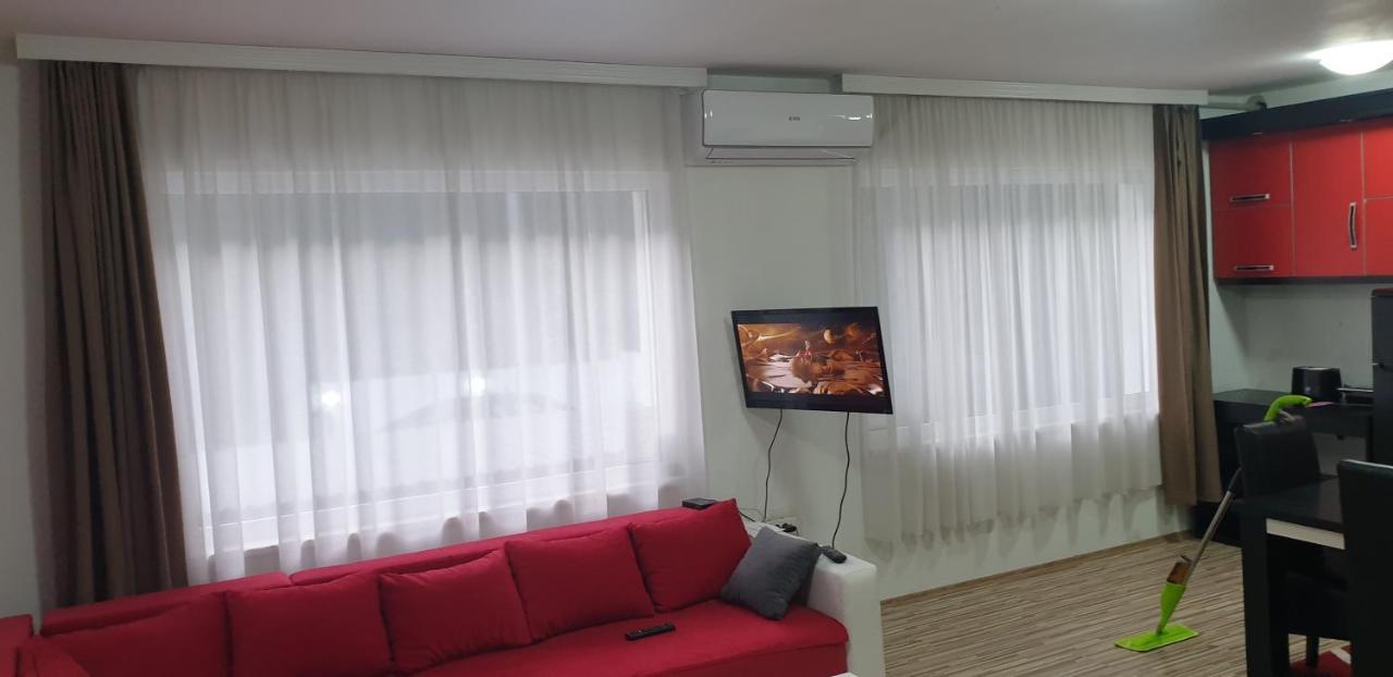 Apartmani Grza Paraćin Εξωτερικό φωτογραφία